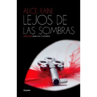 LEJOS DE LAS SOMBRAS