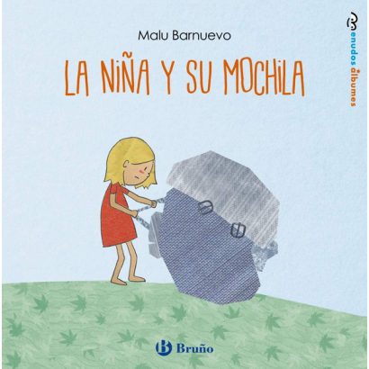 NIÑA Y SU MOCHILA